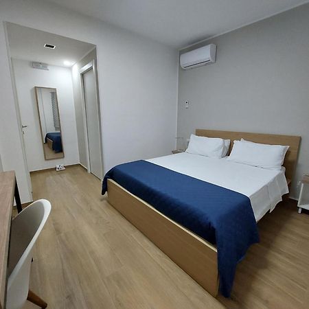 Giglioapartment Etna Mare Aci Castello Exteriör bild