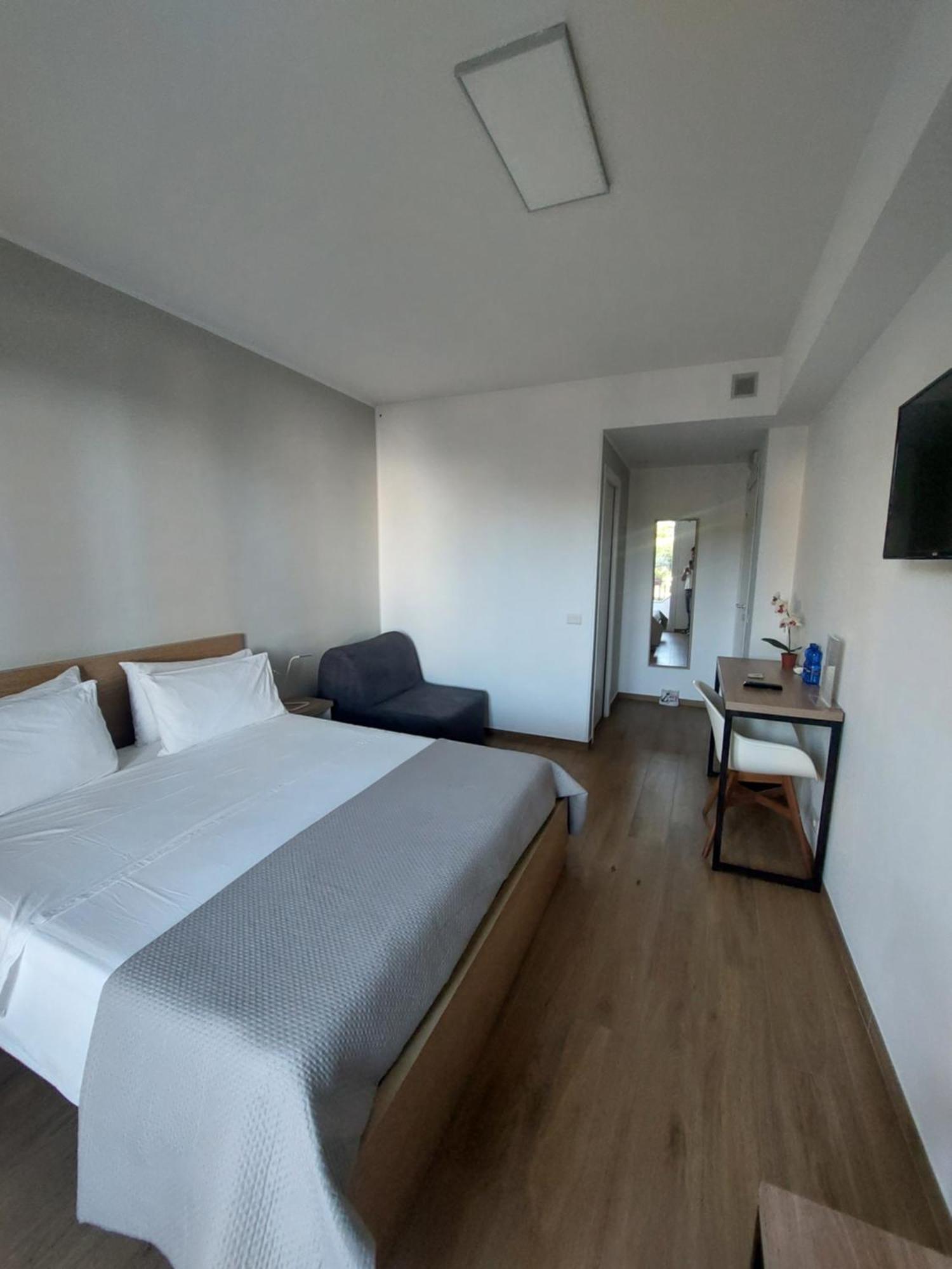 Giglioapartment Etna Mare Aci Castello Exteriör bild